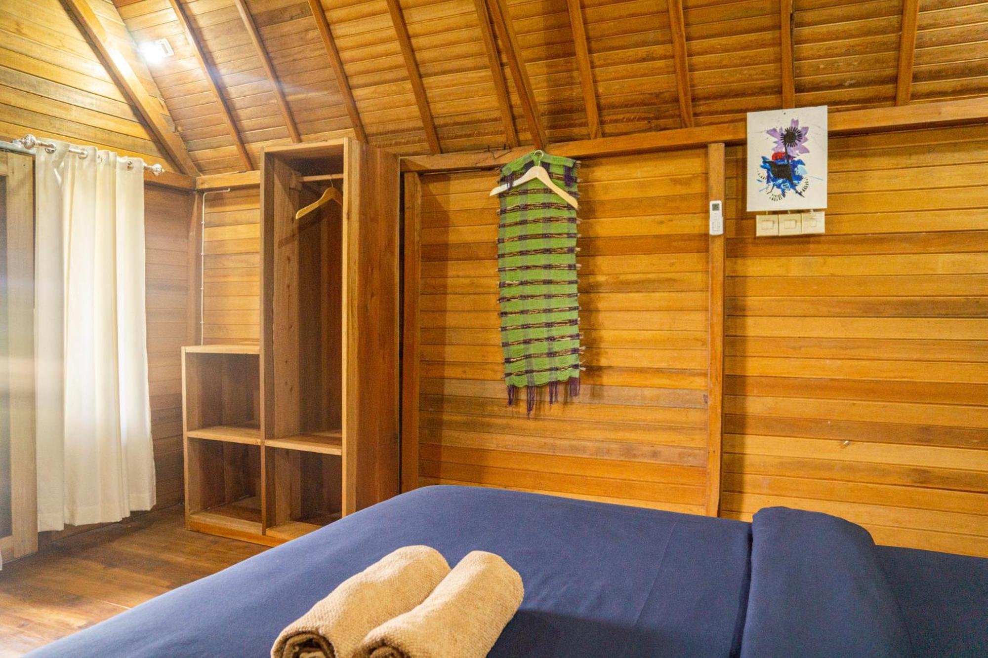 Aranka Tempasan Villa Sangyang Exterior foto
