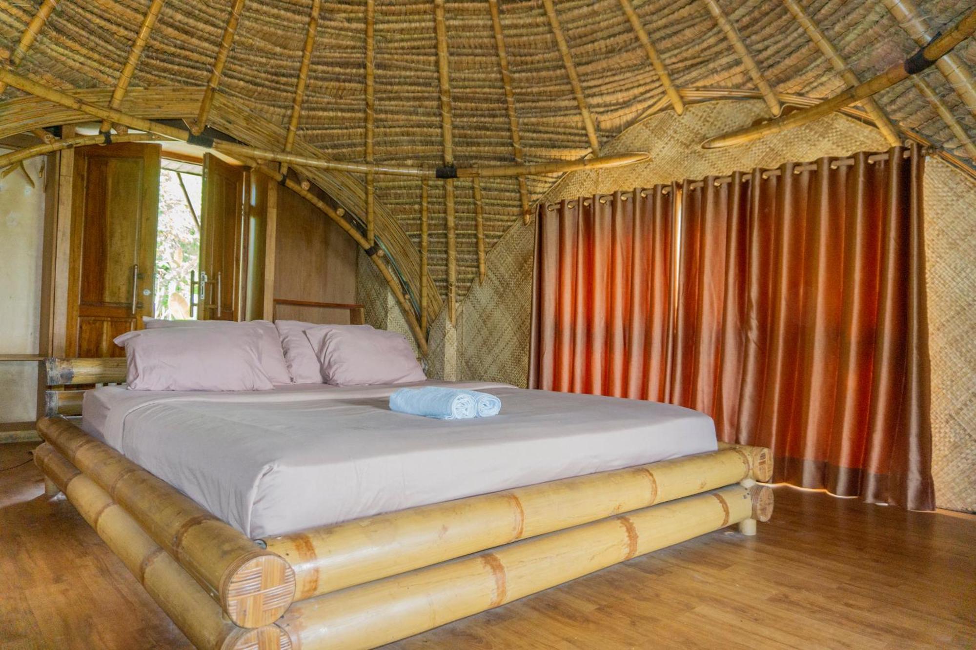 Aranka Tempasan Villa Sangyang Exterior foto
