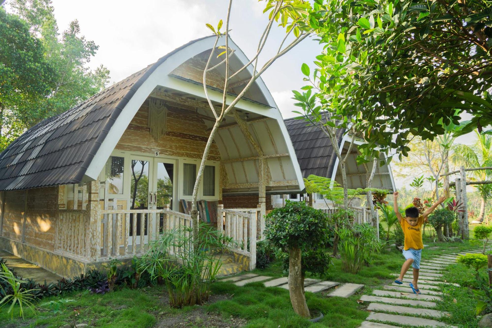 Aranka Tempasan Villa Sangyang Exterior foto